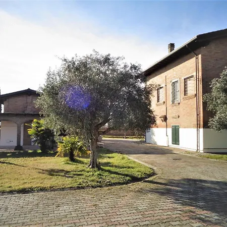 Aparthotel Residenze Del Guercino Cento (Emilia-Romagna)