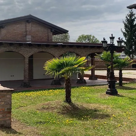 Residenze Del Guercino Aparthotel