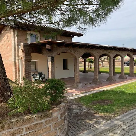 Residenze Del Guercino Aparthotel